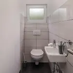 4 Bedroom Amazing In Casa vacanze *