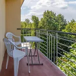 4 Bedroom Amazing In Casa vacanze *