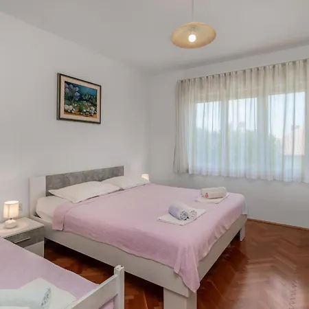 4 Bedroom Amazing In Feriehus *