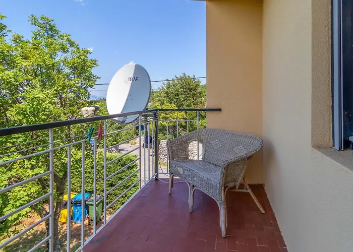 Case de vacanță 4 Bedroom Amazing In *