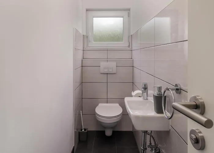 4 Bedroom Amazing In Semesterbostad *